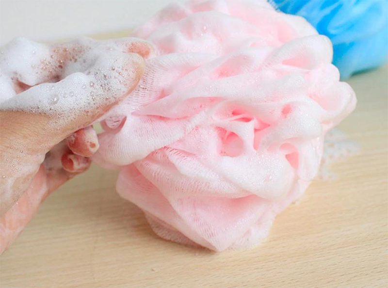 Губка для ванны на палке